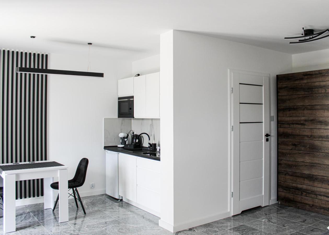 Apartament Black-Niska Z Garazem Podziemnym Κίελτσε Εξωτερικό φωτογραφία