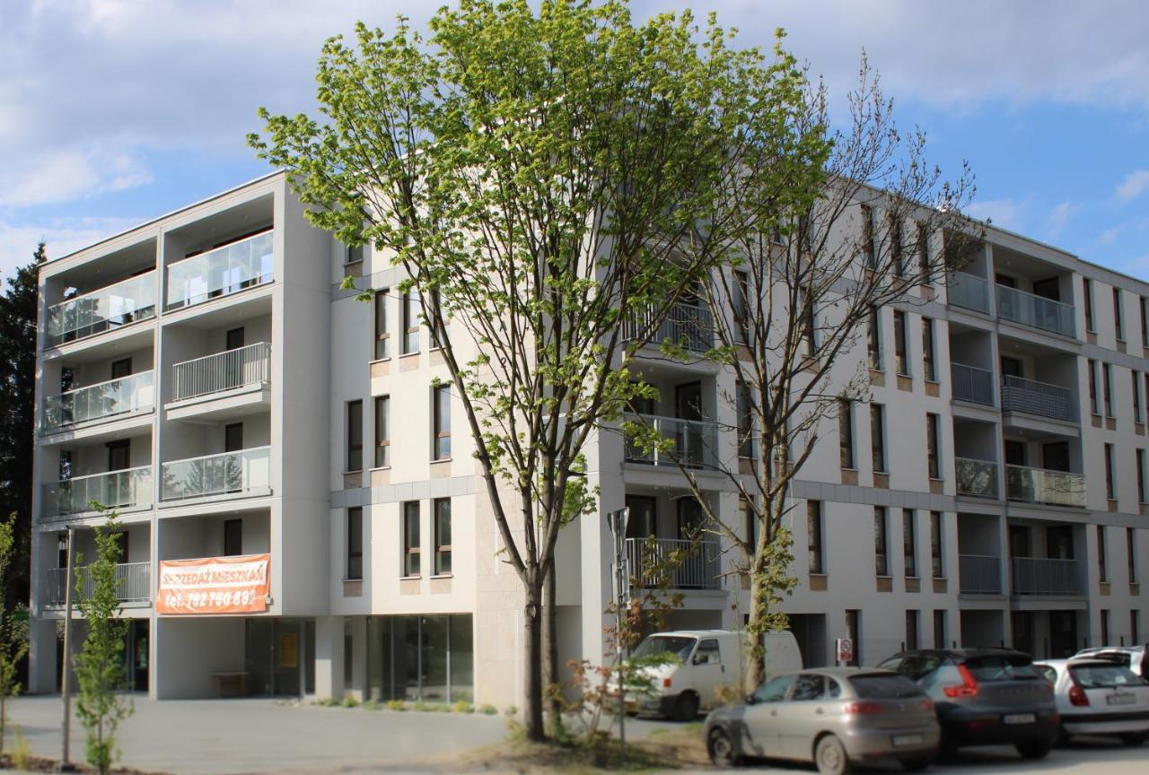 Apartament Black-Niska Z Garazem Podziemnym Κίελτσε Εξωτερικό φωτογραφία