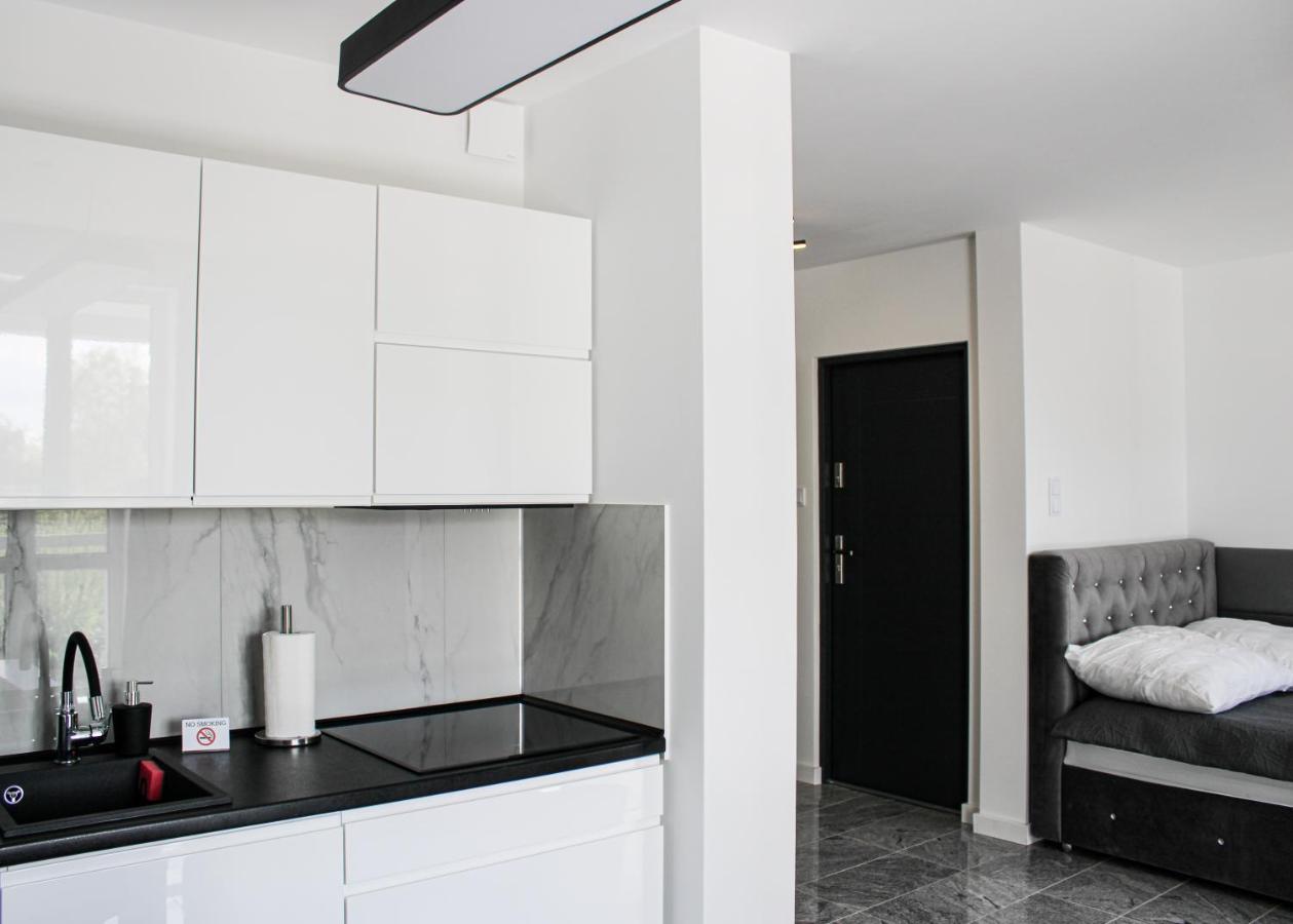 Apartament Black-Niska Z Garazem Podziemnym Κίελτσε Εξωτερικό φωτογραφία